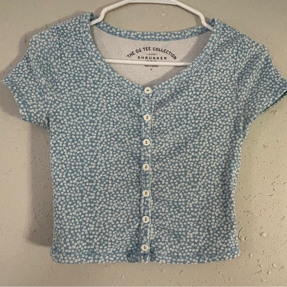 🦋 Aeropostale Blue White Floral The OG Tee Collection Shrunken Tee Spring Casual - Picture 1 of 6